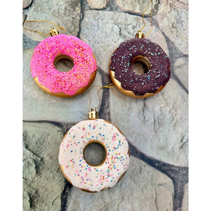 3 DONUT ORNAMENTS